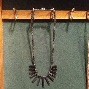 Necklace choker
